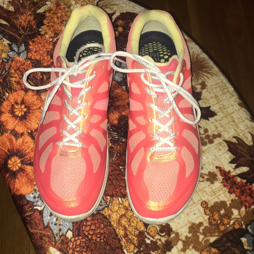 Ecco Biom fjuel racer cross trainer women’s shoes